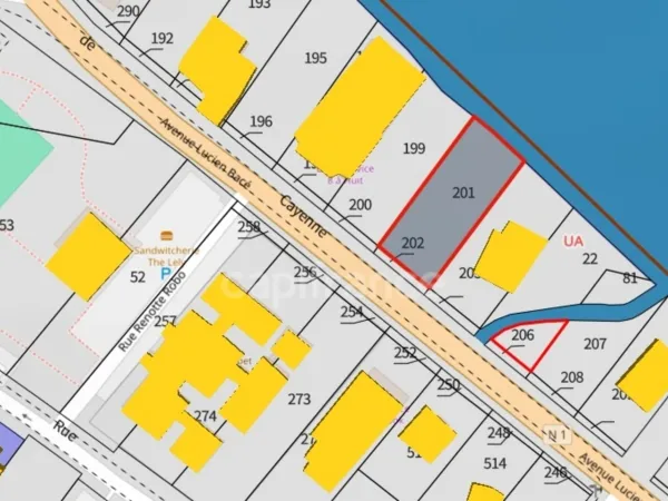 Terrain 1001 m²