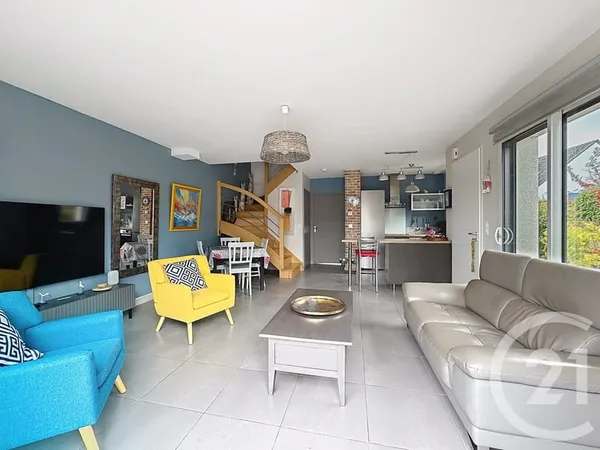Maison 4 pièces 74 m²