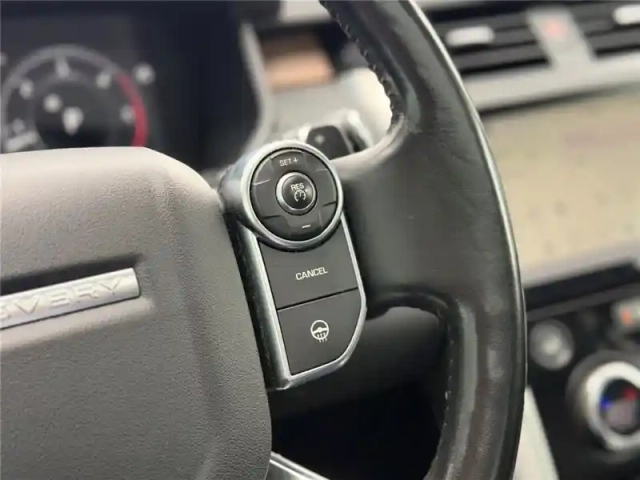 Land Rover Discovery mark iii sd4 2.0 240 ch — photo 17