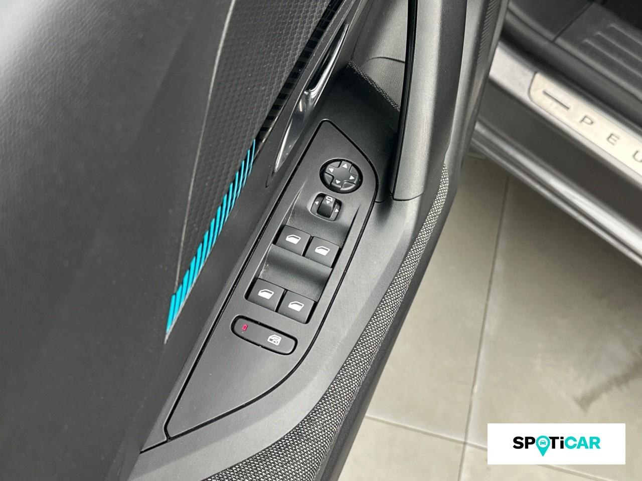 Peugeot 2008 1.2 puretech 130ch s&s style — photo 16