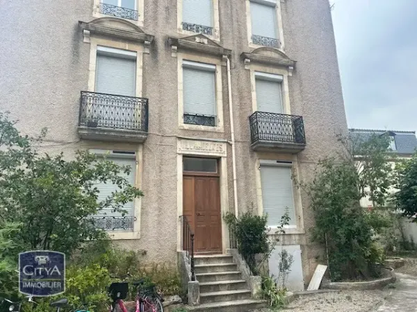 Immeuble 1 pièce