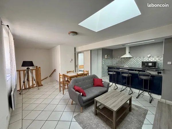 Maison 2 pièces 53 m²