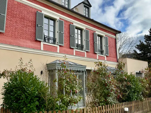 Vends appartement - 68 m² - RDJ avec jardin et parking en sous-sol