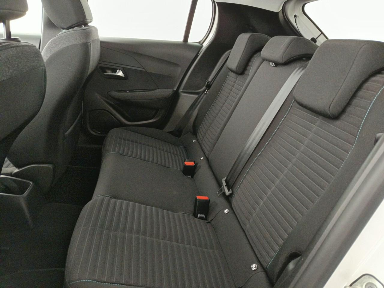 Peugeot 208 puretech 100 s&s bvm6 style — photo 10
