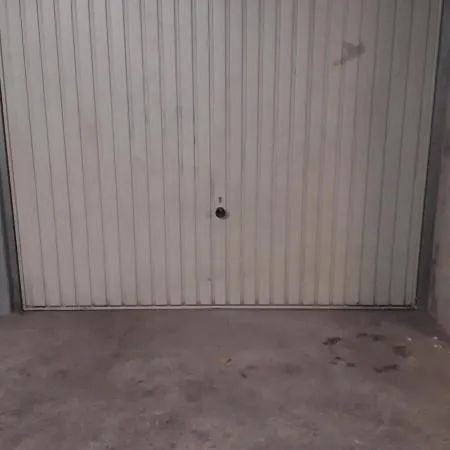 Garage/box 12 m² Miribel