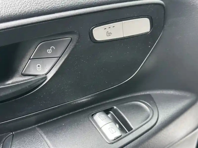 Mercedes Vito e 112 fourgon long e 60kwh lg — photo 12