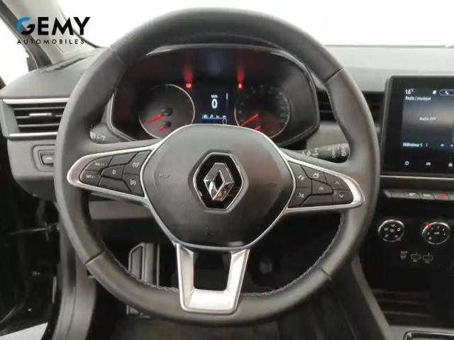Renault Clio tce 90 — photo 28