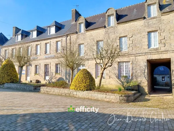 Local commercial 32 pièces 1000 m²