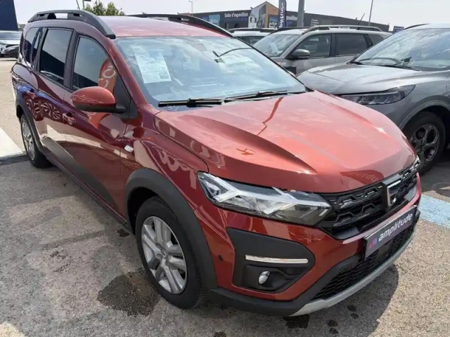 Dacia Jogger 1.0 tce 110 ch confort 7 places — photo 18
