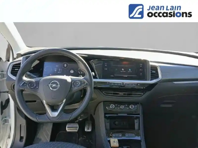 Opel Grandland 1.2 turbo 130 ch bva8 — photo 38