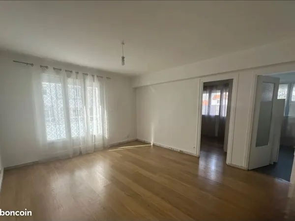 Appartement T2 proche fac Médecine, CHRU, Cézeaux