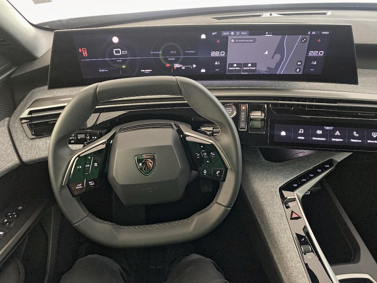 Peugeot 3008 hybrid 145 e-dcs6 allure — photo 18