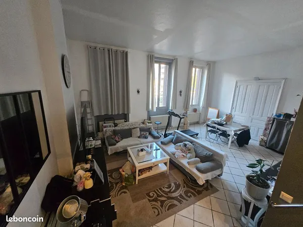 Local professionnel 5 pièces 126 m²