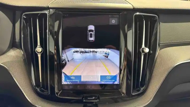 Volvo Xc60 t6 awd hybride rechargeable 253 ch+145 ch geartronic 8 — photo 23