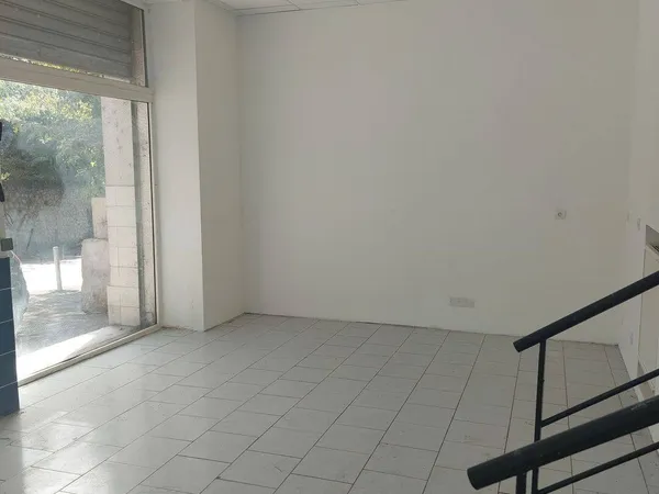 Boutique 55 m²