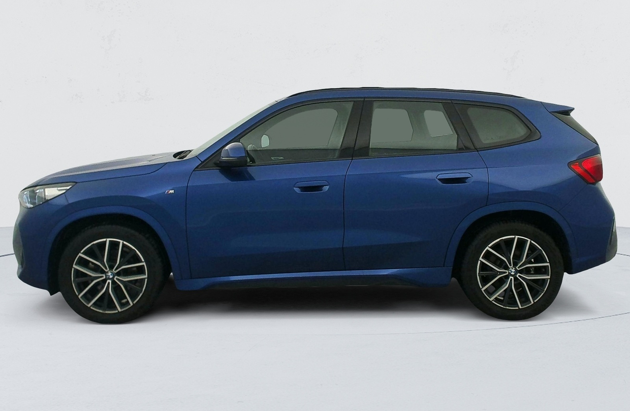 BMW X1 — photo 2