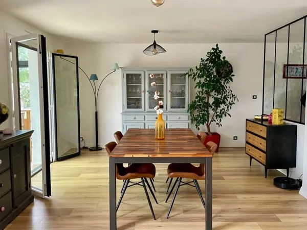 Maison 5 pièces 163 m²