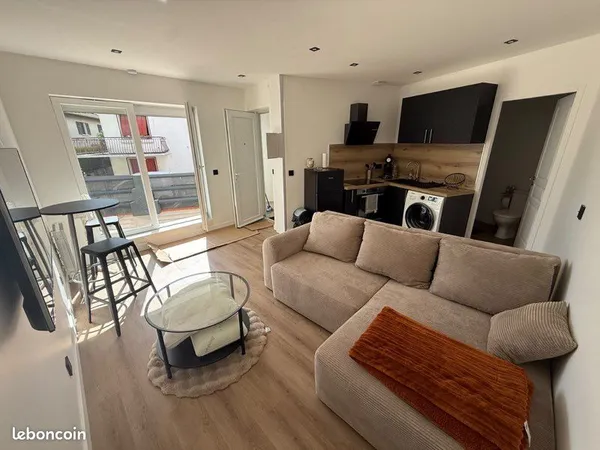 Studio neuf et cosy avec terrasse privé