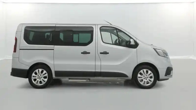 Renault Trafic l1 dci 150 energy s&amp;s — photo 20