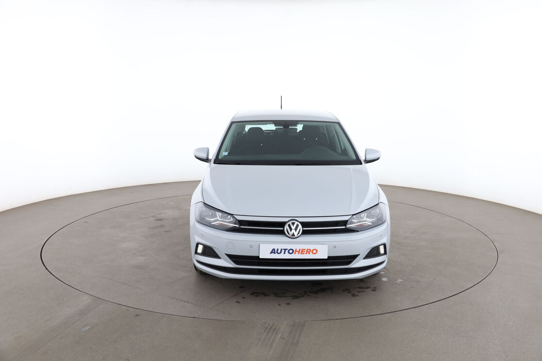 Volkswagen Polo 1.0 Confortline — photo 8