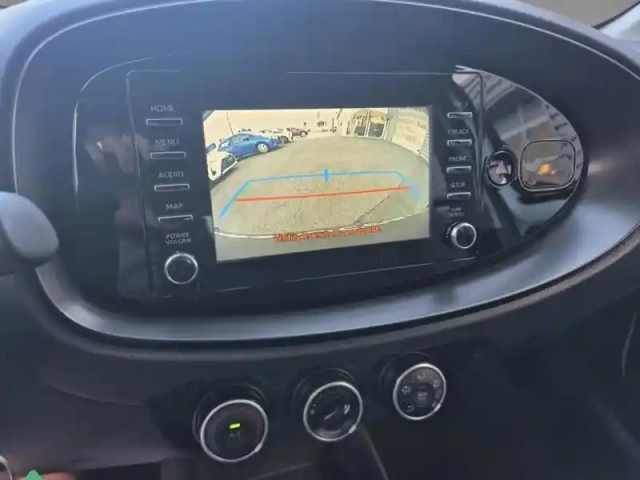 Toyota Aygo 1.0 vvt-i 72 dynamic my23 — photo 13