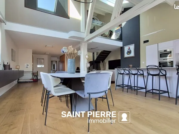 Maison 6 pièces 192 m²
