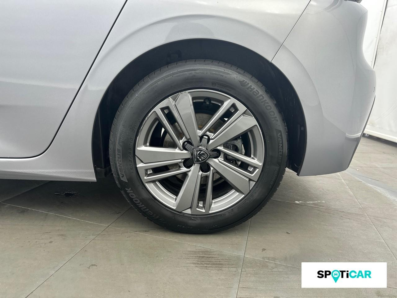 Peugeot 308 1.2 puretech 130ch s&s active pack eat8 — photo 11