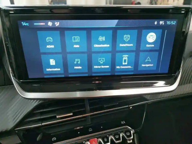 Peugeot 208 puretech 75 s&amp;s bvm5 — photo 39