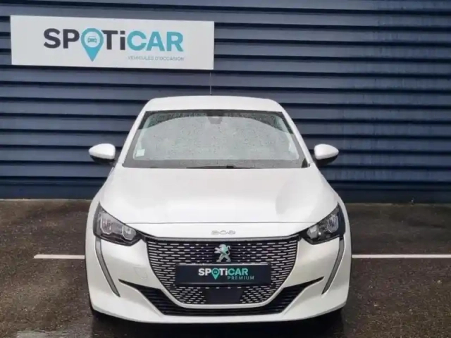 Peugeot 208 e- 136ch allure pack — photo 2