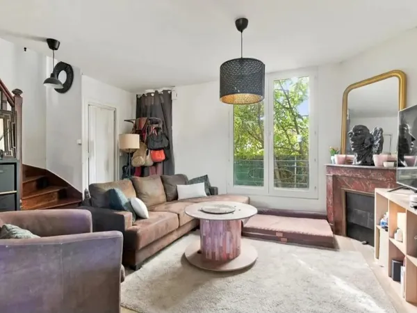 Vends maison 4 pièces 3 chambres 1 bains 2 SDD