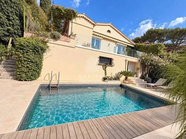 Maison 6 pièces 182 m²