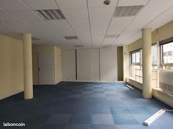Bureaux 262 m²