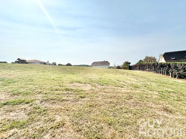 Terrain à bâtir de 1094 m² proche d'ORTHEZ