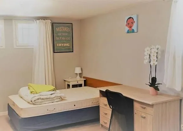 Chambre 1 pièce 18 m²