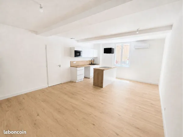 Immeuble 3 pièces 162 m²