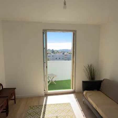 Marseille 11ème - T2 57m2 Transformable en T3 - Vue dégagée - Résidence sécurisée - 149 000 euros