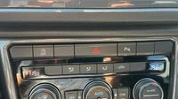 Volkswagen T-Roc 1.5 TSI EVO 150ch Style DSG7 — photo 27