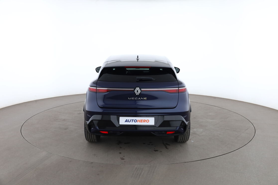 Renault Megane E-Tech E-Tech EV60 Optimum Charge Techno — photo 4