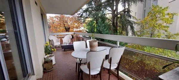 Appartement T 5 avec Terrasse Sud ouest Tassin la Demi lune