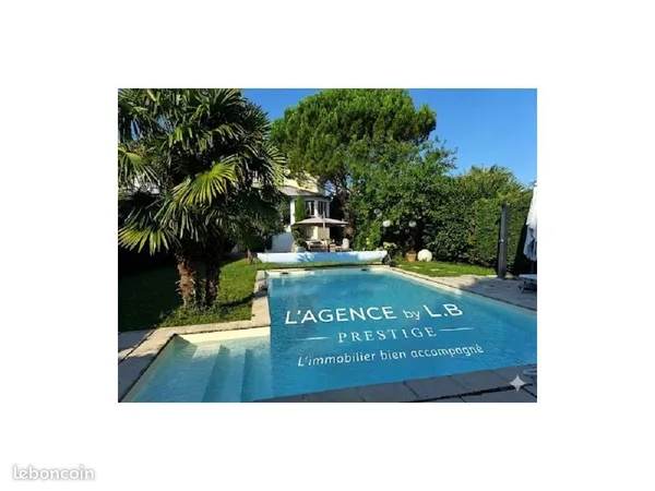 Maison 6 pièces 180 m²