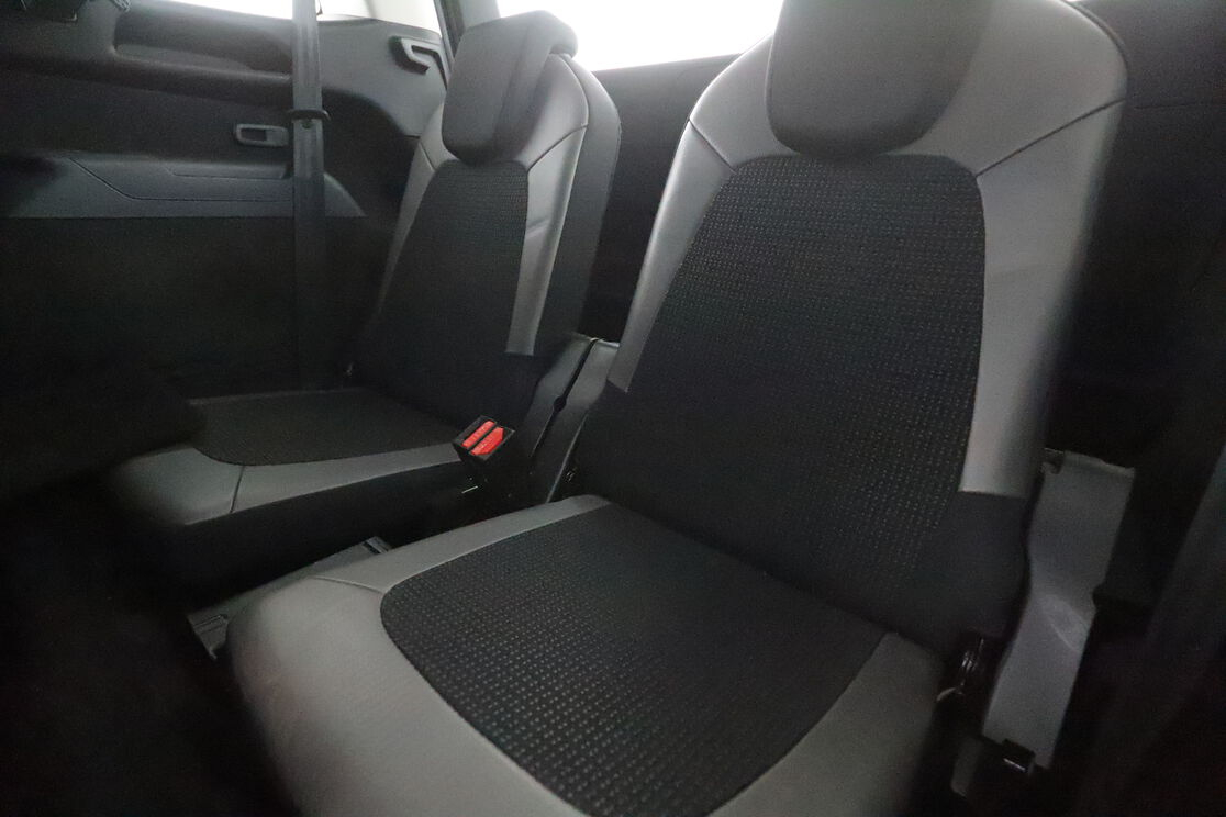 Citroen C4 Grand Picasso 1.6 Blue-HDi BV6 — photo 15