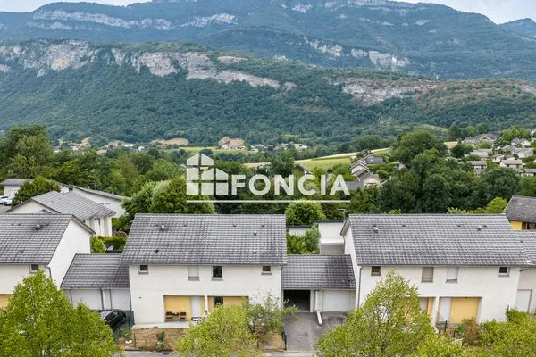 Maison 4 pièces 93 m²