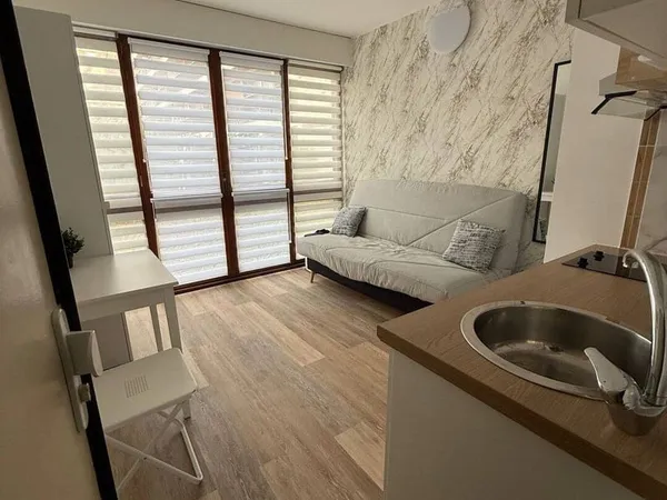 Appartement 1 pièce 11 m²