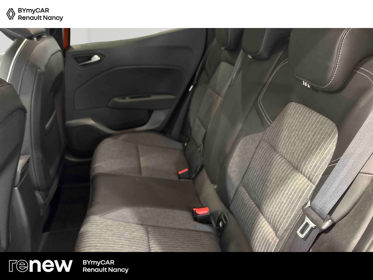 Renault Clio E-Tech full hybrid 145 — photo 12
