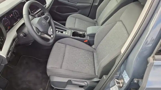 Volkswagen Golf 1.5 ehybrid 204 dsg6 — photo 22