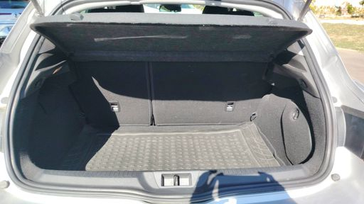 Renault Megane 1.5 Blue dCi 115 EDC6 - Intens – 2020 – 91808 km – Diesel – Boîte Automatique — photo 50