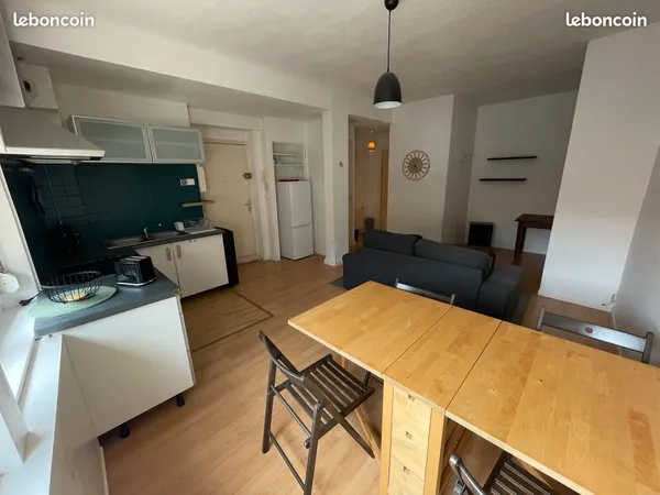Appartement meublé 45m2 Cave + Parking