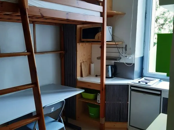 Location studio meublé très calme, rond point de Rennes, Bellamy, Nantes