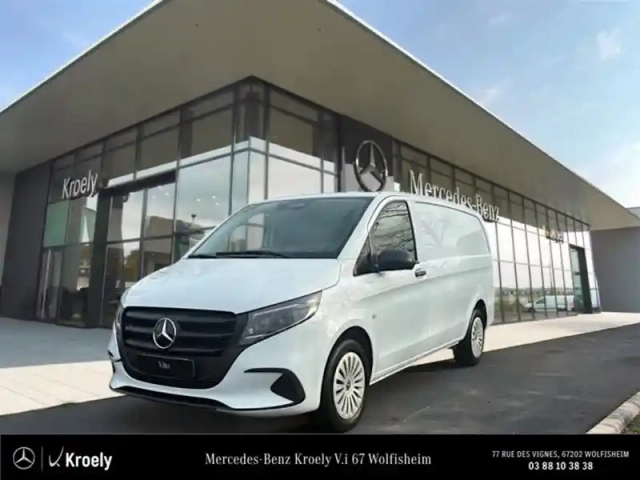 Mercedes Vito 114 cdi fourgon long 136ch bva — photo 31