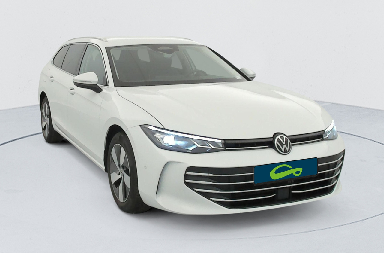 Volkswagen Passat — photo 7